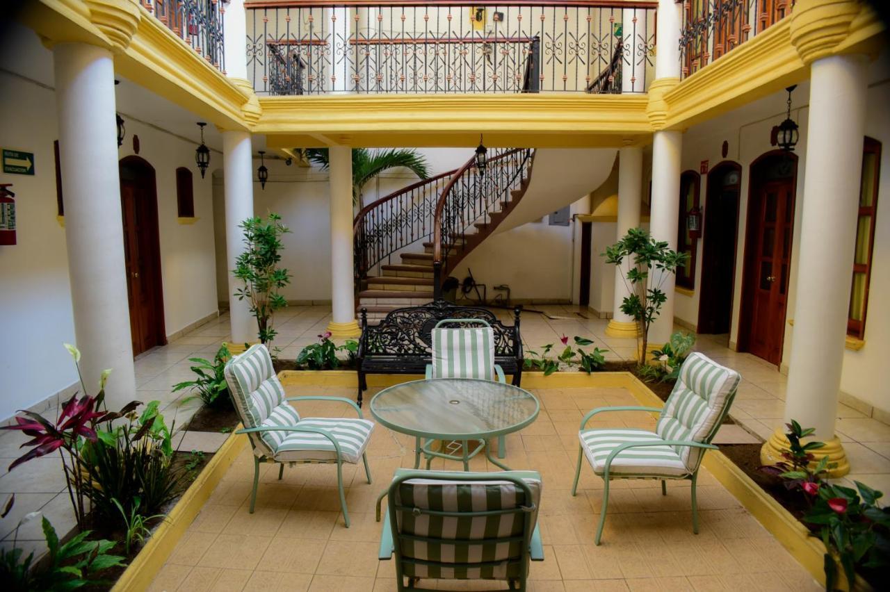 Hotel Real De Cortés Xalapa Extérieur photo